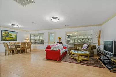 8052 Golf Green Circle, Houston, TX 77036 - Photo 5