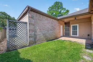 10310 Chevy Chase Dr, Houston, TX 77042 - Photo 45