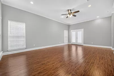10310 Chevy Chase Drive, Houston, TX 77042 - Photo 21