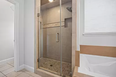 10310 Chevy Chase Drive, Houston, TX 77042 - Photo 27