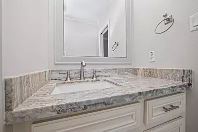10310 Chevy Chase Drive, Houston, TX 77042 - Photo 39