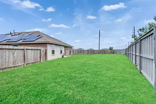 8003 Black Forest Ln, Rosharon, TX 77583 - Photo 33