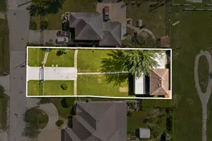 8434 Folkstone Ln, Houston, TX 77075 - Photo 5