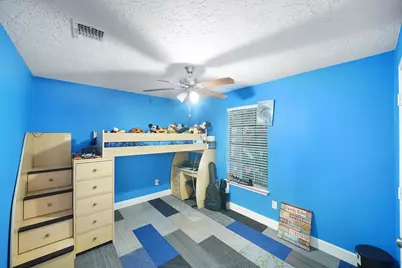 11247 Langdon Lane, Houston, TX 77072 - Photo 15