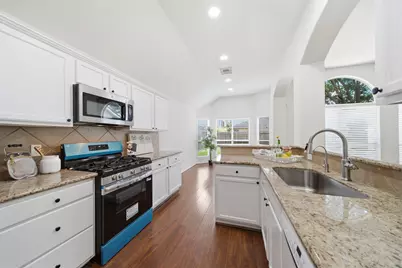 815 Osprey Pass, Katy, TX 77494 - Photo 11