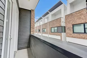 5857 Dolores St, Houston, TX 77057 - Photo 47