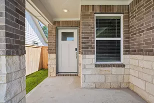 408 Sunrise Ranch Dr, Montgomery, TX 77316 - Photo 1