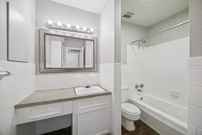 201 Emerson Street #17, Houston, TX 77006 - Photo 9