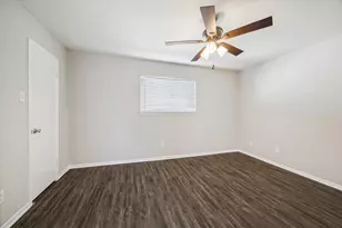 201 Emerson St, Houston, TX 77006 - Photo 7