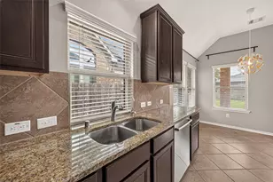 28019 Canyon Wren Dr, Katy, TX 77494 - Photo 11