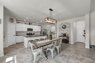 27815 Overton Hollow Dr, Spring, TX 77386 - Photo 9