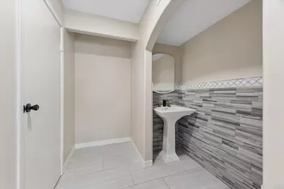 5015 Kleinmeadow Court, Houston, TX 77066 - Photo 21