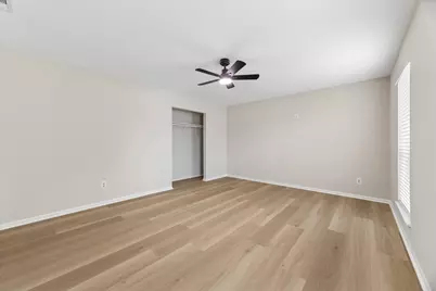 5015 Kleinmeadow Court, Houston, TX 77066 - Photo 29