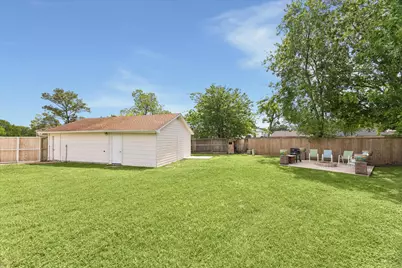 5015 Kleinmeadow Court, Houston, TX 77066 - Photo 47