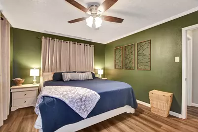 202 W Limit Street, Madisonville, TX 77864 - Photo 25