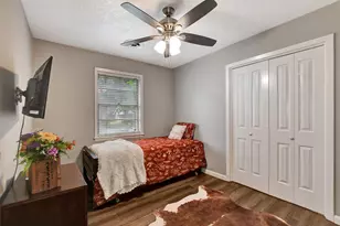 202 W Limit St, Madisonville, TX 77864 - Photo 27