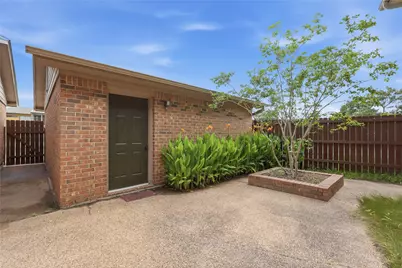 2400 Longmire Drive #105, College Station, TX 77845 - Photo 17