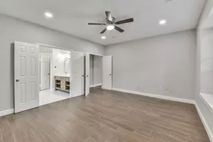 15 Shinyrock Pl, The Woodlands, TX 77381 - Photo 21