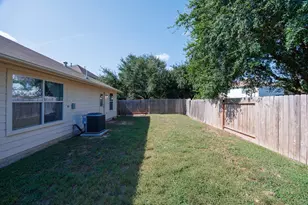 6622 Stonecross Creek Ln, Katy, TX 77449 - Photo 23