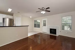 15 Marble Rock Pl, The Woodlands, TX 77382 - Photo 5