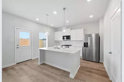 11409 Velvet Field Drive, Houston, TX 77047 - Photo 7