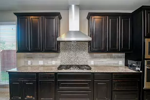 10119 Peytons Grace Ln, Cypress, TX 77433 - Photo 11