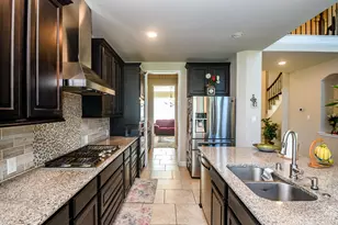 10119 Peytons Grace Ln, Cypress, TX 77433 - Photo 9