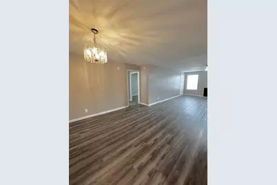 9700 Leawood Boulevard #7/16, Houston, TX 77099 - Photo 7