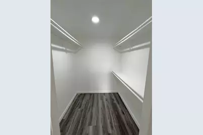 9700 Leawood Boulevard #7/16, Houston, TX 77099 - Photo 13