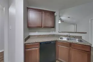 12306 Wavecrest Rd, Texas City, TX 77568 - Photo 5
