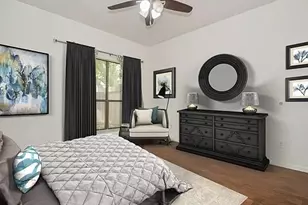 7950 N Stadium Dr, Houston, TX 77030 - Photo 5