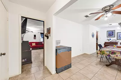 954 W Bertrand Street, Houston, TX 77088 - Photo 5