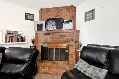 954 W Bertrand Street, Houston, TX 77088 - Photo 11