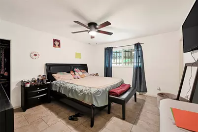 954 W Bertrand Street, Houston, TX 77088 - Photo 17