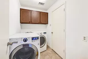 954 W Bertrand St, Houston, TX 77088 - Photo 15