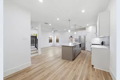 6511 Narcissus Street #A, Houston, TX 77087 - Photo 9