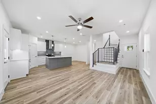 6511 Narcissus St, Houston, TX 77087 - Photo 3