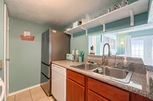 3506 Cove View Blvd, Galveston, TX 77554 - Photo 11