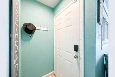 3506 Cove View Boulevard #213, Galveston, TX 77554 - Photo 9