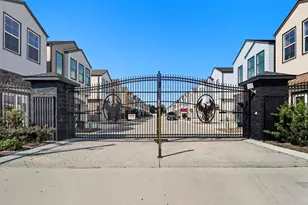 2927 El Fenice Ln, Houston, TX 77057 - Photo 47