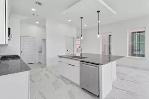 2927 El Fenice Ln, Houston, TX 77057 - Photo 11