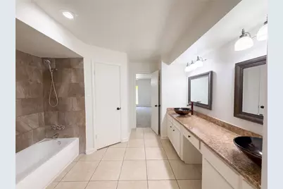 2307 Canyon Meadows Drive, Missouri City, TX 77489 - Photo 23