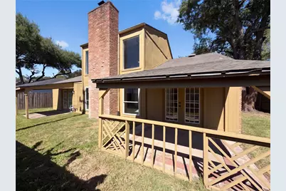 2307 Canyon Meadows Drive, Missouri City, TX 77489 - Photo 5