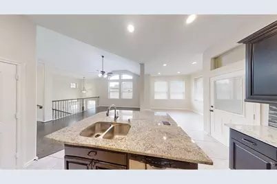 126 Cheswood Forest Place, Montgomery, TX 77316 - Photo 3