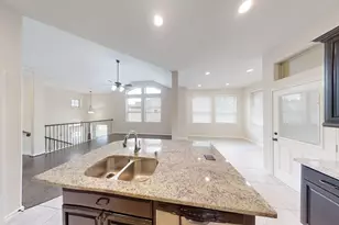 126 Cheswood Forest Pl, Montgomery, TX 77316 - Photo 3