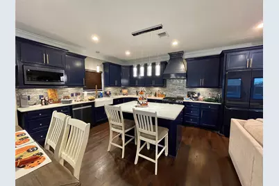 218 N Avenue A, Freeport, TX 77541 - Photo 21