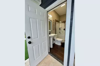 218 N Avenue A, Freeport, TX 77541 - Photo 37