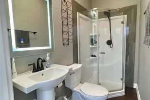 218 N Avenue A, Freeport, TX 77541 - Photo 39