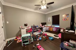 218 N Avenue A, Freeport, TX 77541 - Photo 9