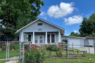 1233 Morris St, Houston, TX 77009 - Photo 1